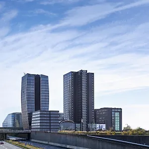 Crowne Plaza Towers By Ihg Otel